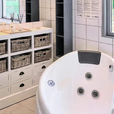 Дом отдыха Cozy Retreat In Skovmose *