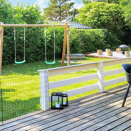 Cozy Retreat In Skovmose