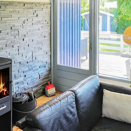 Cozy Retreat In Skovmose * Nedre Lysabild